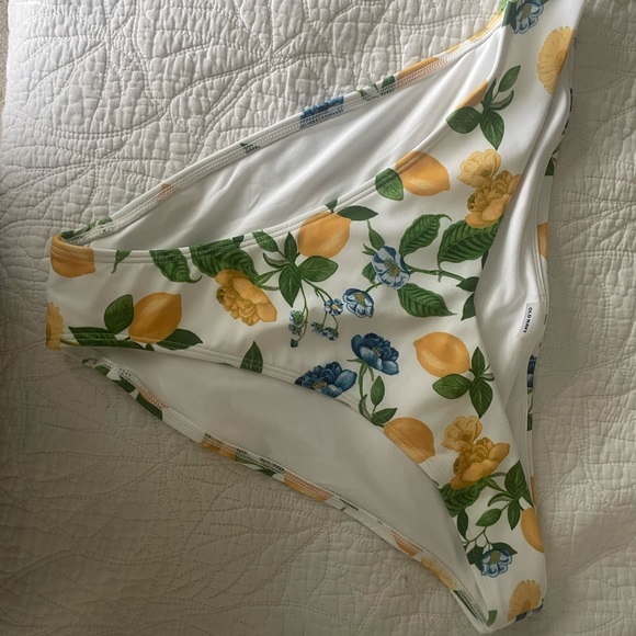 NWT lemon print bra bikini (top size M, bottoms size L) - Picture 7 of 9